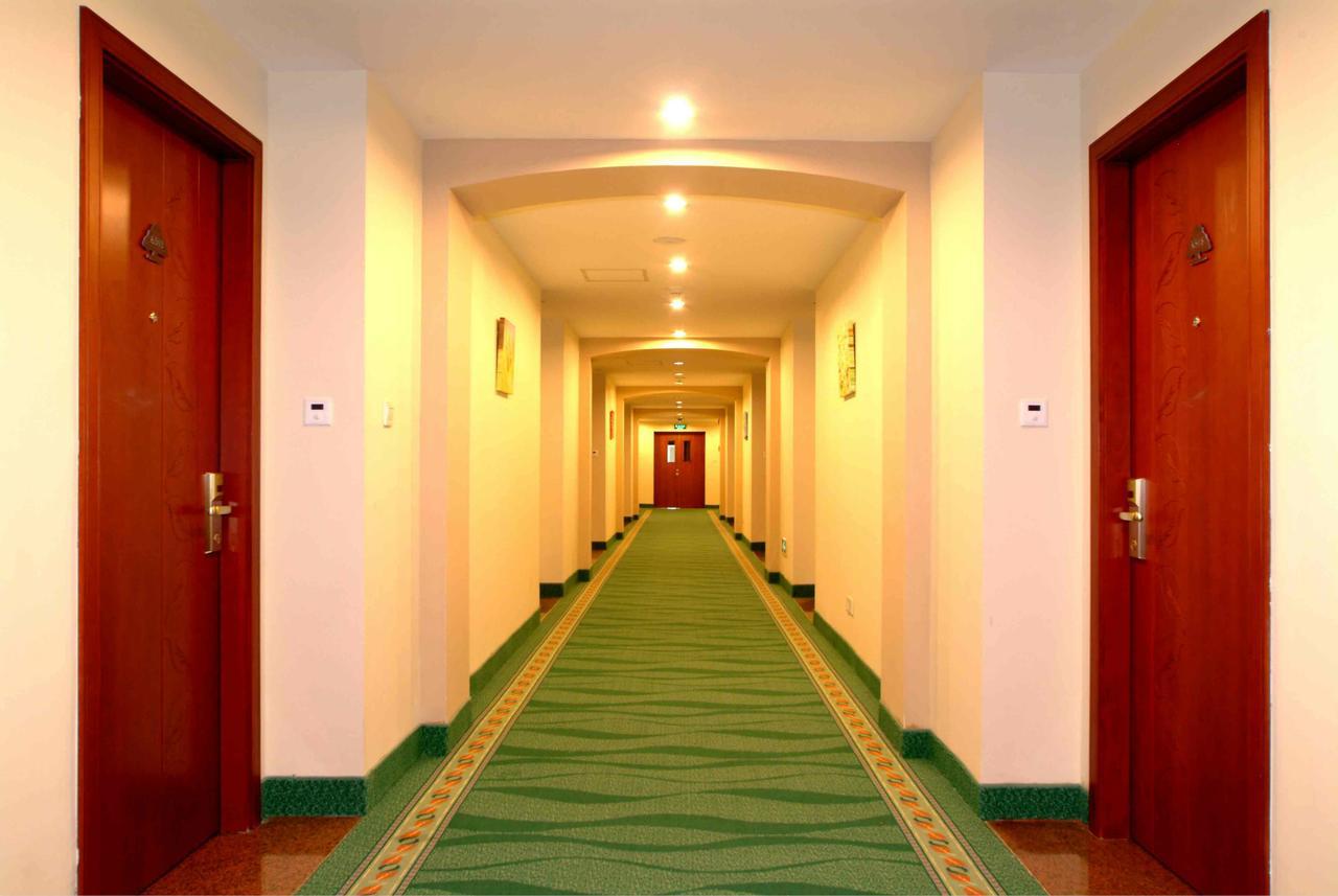 Greentree Inn Beijing Haidian District Qingheqiao Business Hotel Exteriör bild